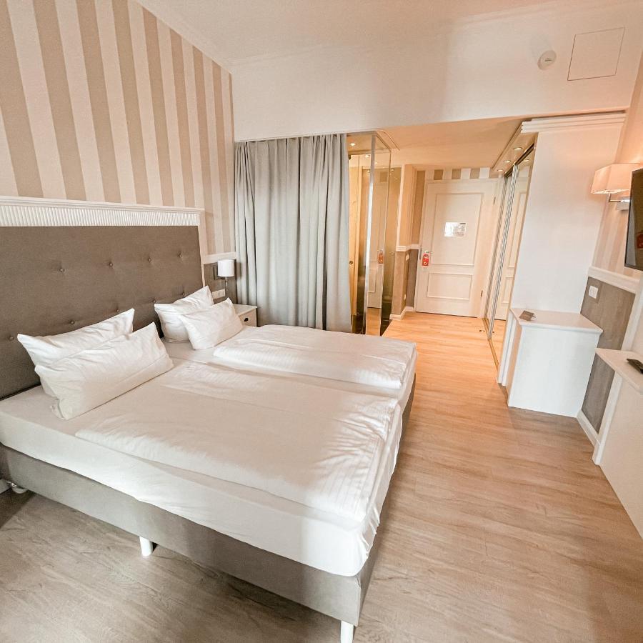 Resort Hotel IV Jahreszeiten ツィングシュト エクステリア 写真