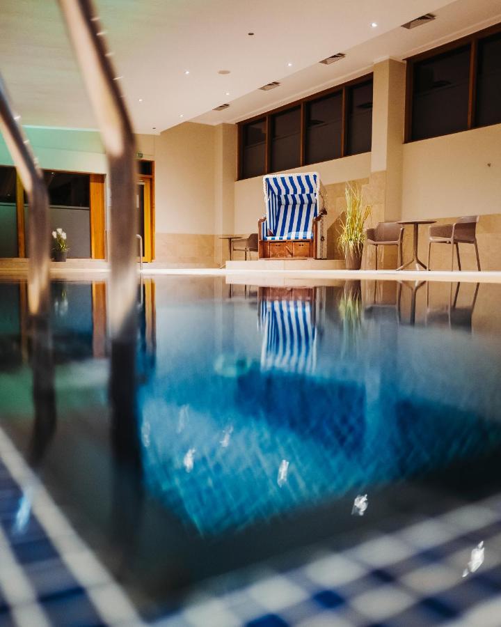 Resort Hotel IV Jahreszeiten ツィングシュト エクステリア 写真