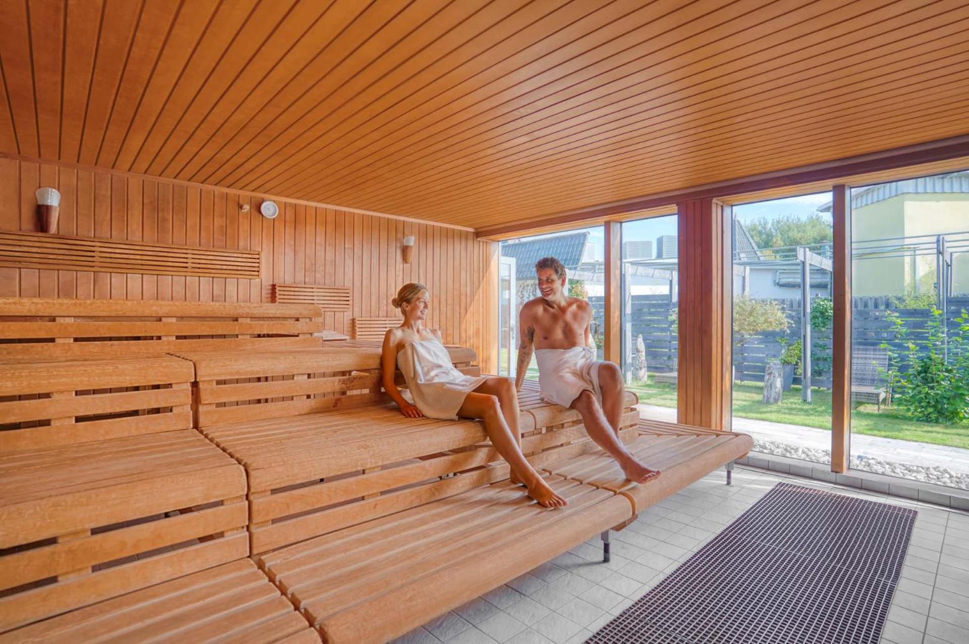 Resort Hotel IV Jahreszeiten ツィングシュト エクステリア 写真